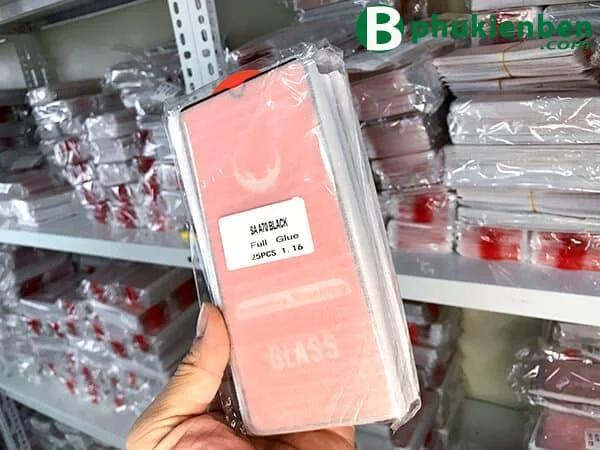 Phu Kien Kinh cuong luc gia si cho cua hang