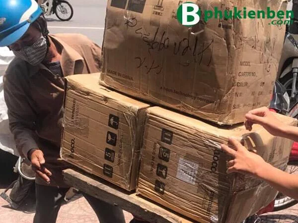 Phu kien dien thoai gia si tphcm 1