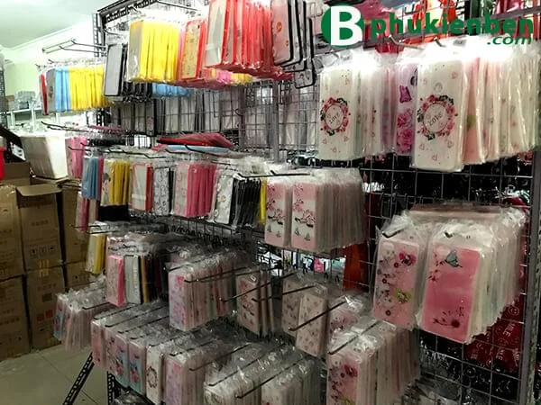 Lua-chon-nguon-lay-si-op-lung-dien-thoai